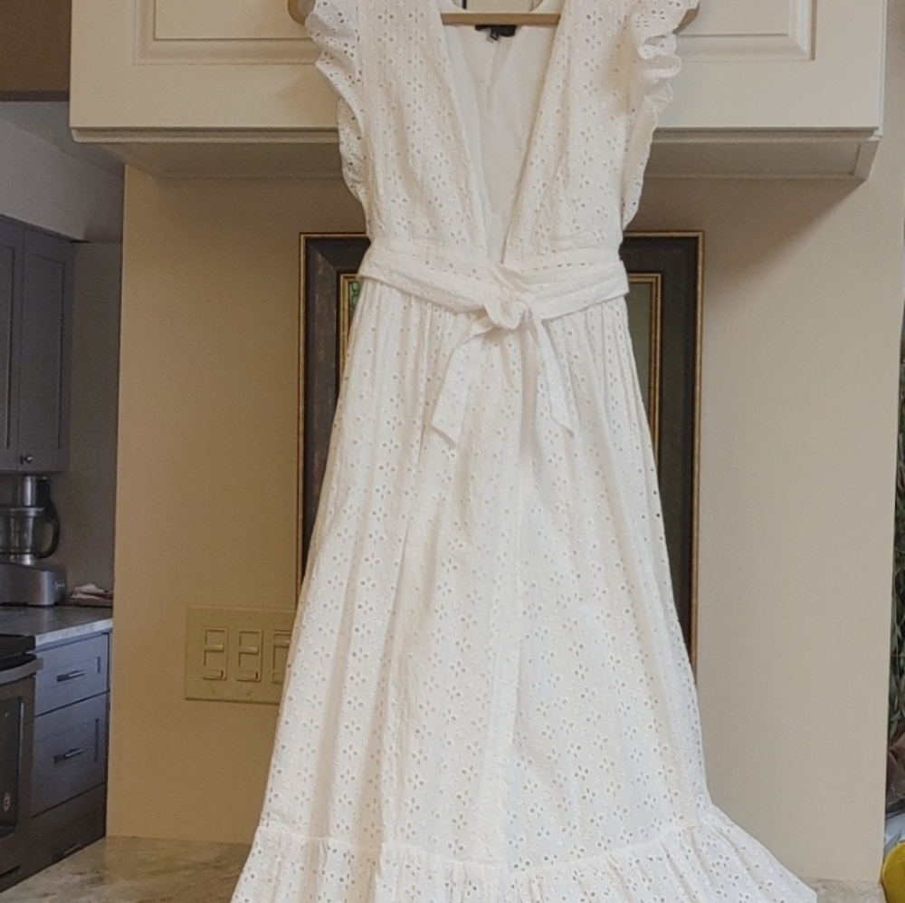 Majorelle Mistwood White Ruffle Cotton Eyelet Wrap Long Pinafore Type Dress XS - Picture 13 of 13